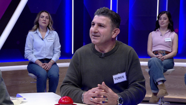 Yeşilimtırak sarı renkte, halojenler grubunun ilk üyesi olan basit element