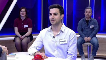 Esasla ilgili, temel ile ilgili olan, esasi