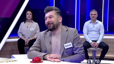 Para ile ilgili, para bakımından, parasal