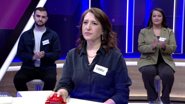 Kimi örtülerin kenarına makineyle yapılan bir süs türü