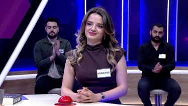 Ağaç veya kumaştan yapılmış bir kanal içinde hareket ederek açılıp kapanan perde