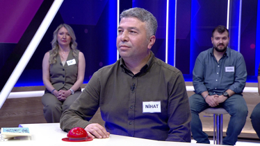 Genellikle taş kırıkları üzerine kum döşenip silindir geçirilerek yapılan yol