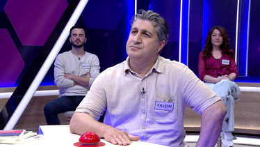 Yere serilen bir tür nakışlı ve kalın yaygı