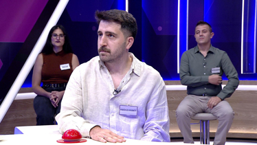 Bir şeye dikkati yönelterek o şeyin bilincine varma
