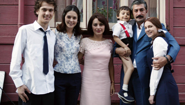 Öyle Bir Geçer Zaman Ki | Fragman