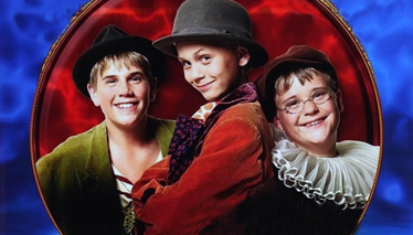 KÜÇÜK OLSEN ÇETESİ SİRKTE - Fragman