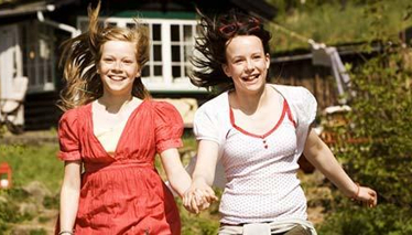 KARLA VE KATRINE - Fragman