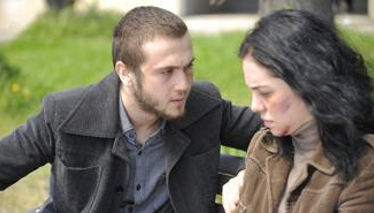 Öyle Bir Geçer Zaman Ki 113. Bölüm