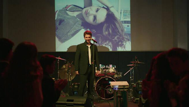 Akselden şok hamle!