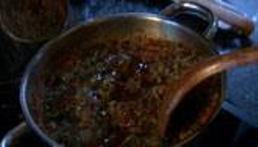 Mercimekli Kırık Yarmalı Erikli Çorba tarifi