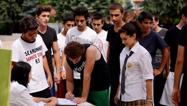 Güneşi Beklerken 5. Bölüm