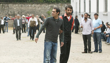 Yaprak Dökümü 73. Bölüm