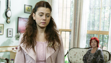 Yaprak Dökümü 42. Bölüm