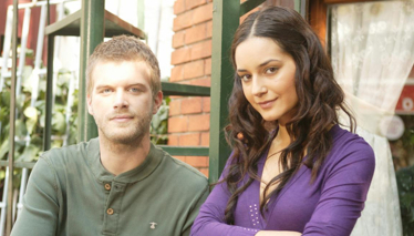 Menekşe ile Halil 4. Bölüm