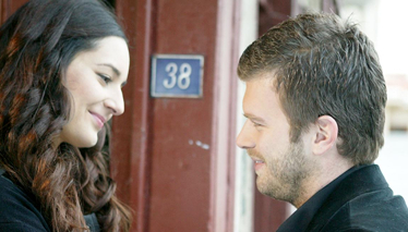 Menekşe ile Halil 31. Bölüm