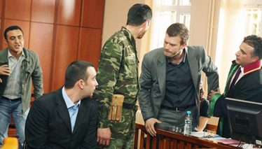 Menekşe ile Halil 32. Bölüm