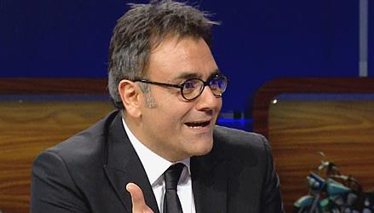 Burada Laf Çok Fragman