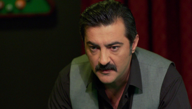 Twitter, gerçek değil!