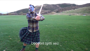 İskoçya'da eziyet!