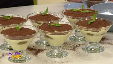 Çook Yaşa Kupta Tiramisu