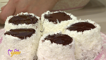 Çook Yaşa Minik Pastacıklar