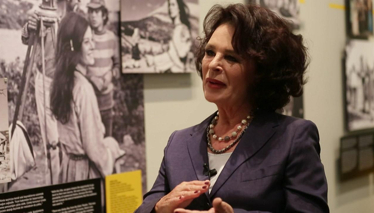 Film Koptu Hülya Koçyiğit Lütfi Akad Sergisinde