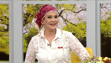 Anne Pijamalarından Kız Çocuk Başlığı Yapımı