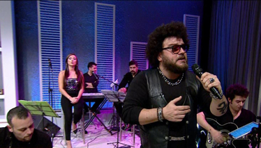 Can Gox'tan "Haydar Haydar" Performansı