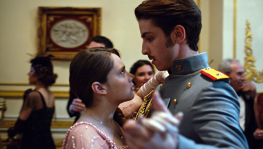 Hilal ile Leon'un dans sahnesi!