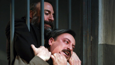 Cevdet ile Tevfik karşı karşıya!