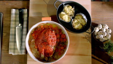 Biberiye ile Fırınlanmış Yarım Tavuk 