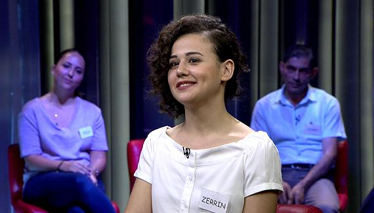 Kadınlarda veya genç erkek çocuklarda en ince sese ne denir?