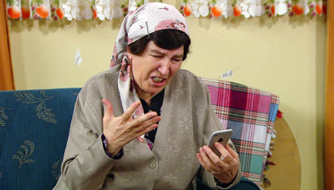 Kükrek Kadriye operatöre kükrerse!