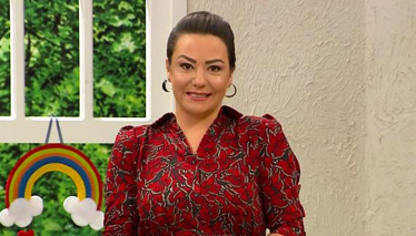 Ezgi Sertel'le Kadınlar Bilir 33. Bölüm - 22.11.2017