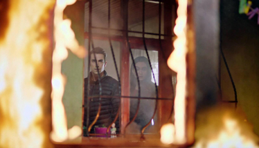 Ferhat ile Aslı alevler içinde kalıyor!