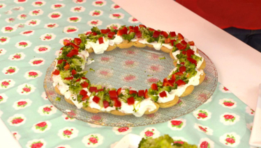 Çelenk Salatası Tarifi