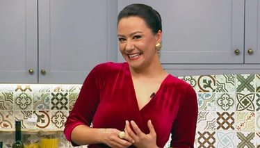 Ezgi Sertel'le Kadınlar Bilir 60. Bölüm - 29.12.2017