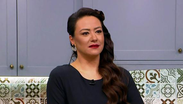 Ezgi Sertel'le Kadınlar Bilir 64. Bölüm - 04.01.2018