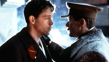 DOSTLUK ÇEMBERİ - Fragman