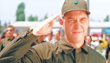 O ŞİMDİ ASKER - Fragman