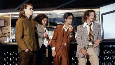 SERSERİ DELİKANLI - Fragman