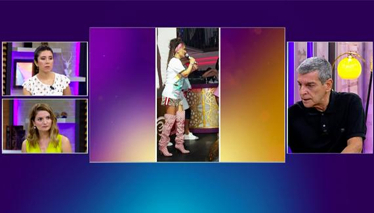 İşte Demet Akalın'ın 10 bin TL’lik çizmeleri!