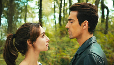 Siyah Beyaz Aşk 1. Bölüm