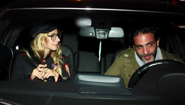 Tuba Ünsal yeni aşkıyla objektiflere takıldı!