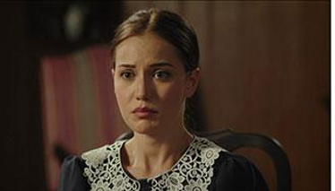 Kamran, Feride'ye kötü bir oyun oynar