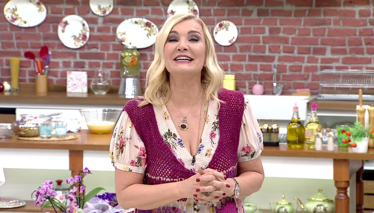 Motifli Uzun Yelek Yapımı