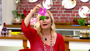 Büzgülü Saç Gülü Yapımı