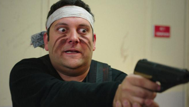 Boynu Bükükler 5. Bölüm