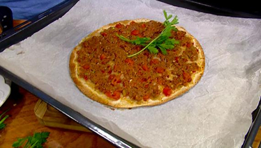 Derya Baykal'la Gülümse Evde Kolay Lahmacun