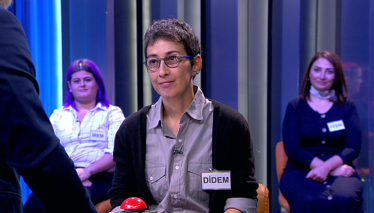 Kelime Oyunu Yakışır, yerinde, uygun...